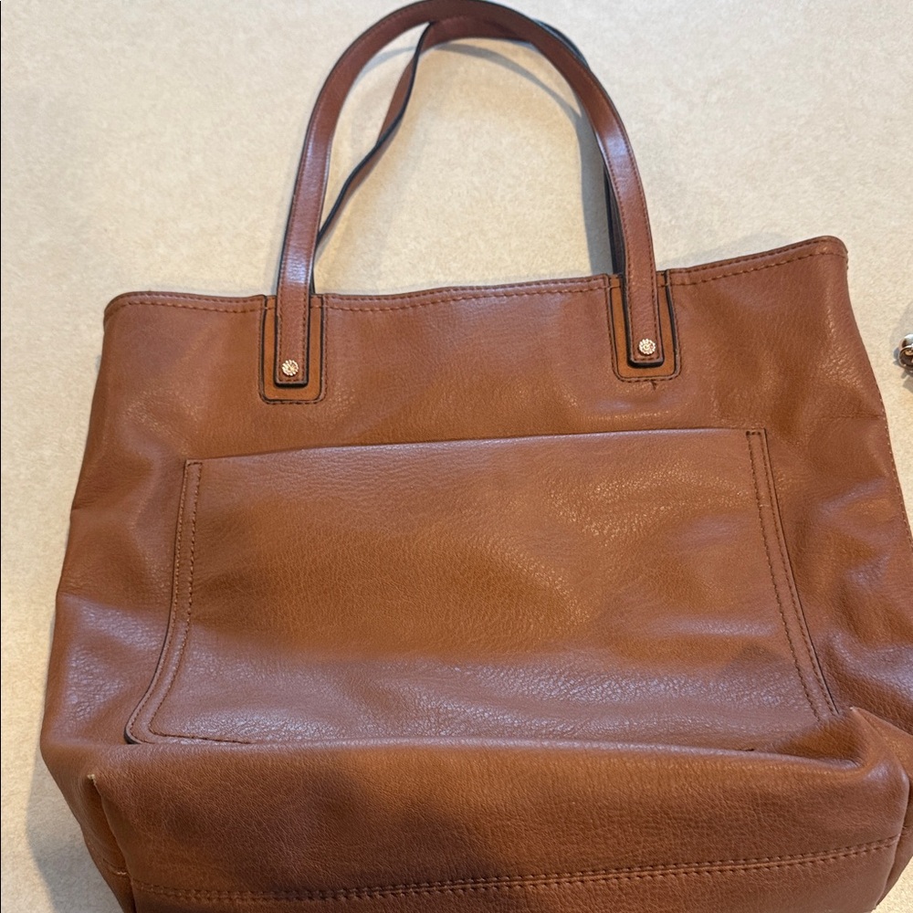 Brown Leather Tote Bag with Cream Wallet - Picture 2 of 5